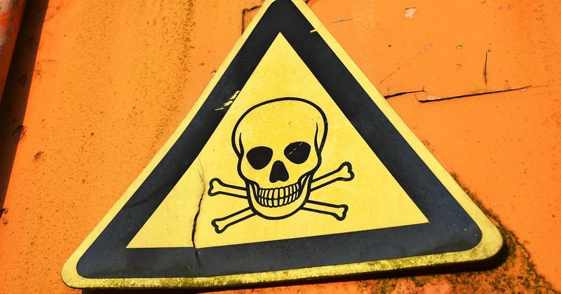 Attention symbole : comprendre et maîtriser ce signal essentiel