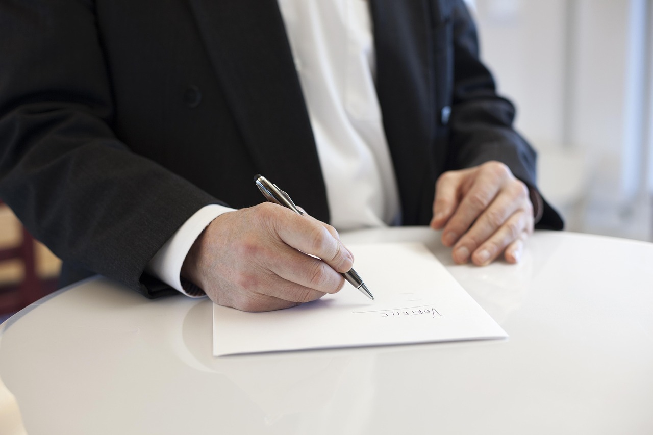 découvrez comment résilier un contrat numérique en toute simplicité. nos conseils vous guident à travers les étapes essentielles pour une résiliation efficace et sécurisée, tout en respectant les réglementations en vigueur.